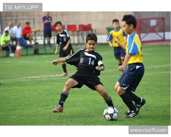 足球能不能洗干净探讨运动器材清洁与保养的重要性